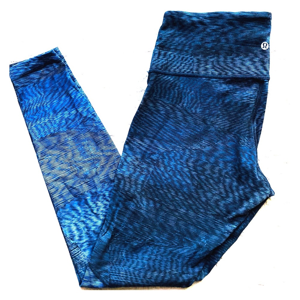 Fast n free Lululemon full length sz 10 blue mix